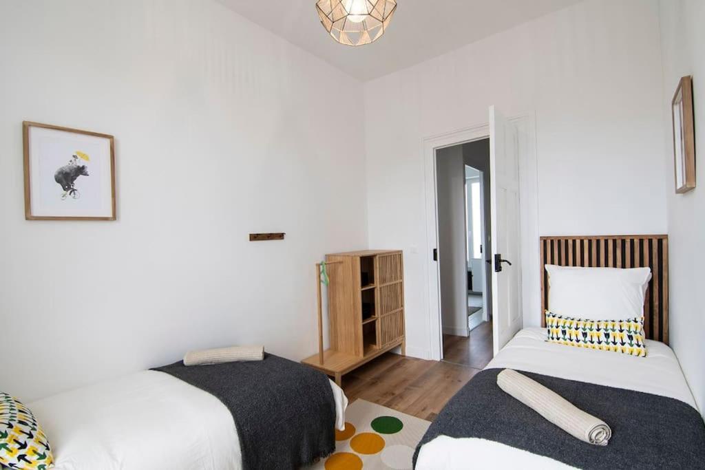 Treize Maison 3 Bed House In Centre Of Saint Severin Экстерьер фото